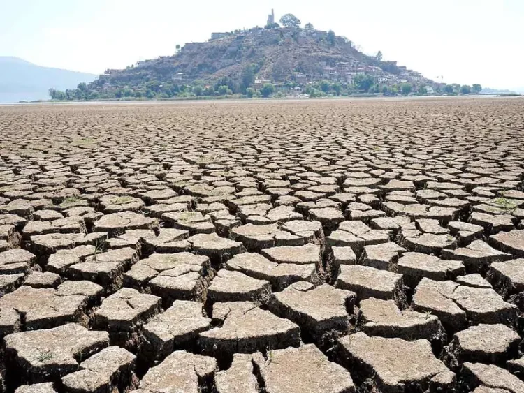 La Escasez de Agua en México: Un Desafío Económico y Social Inminente