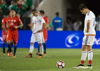 Chicharito Hernández Suplicó Misericordia en el 7-0 de Chile a México del 2016