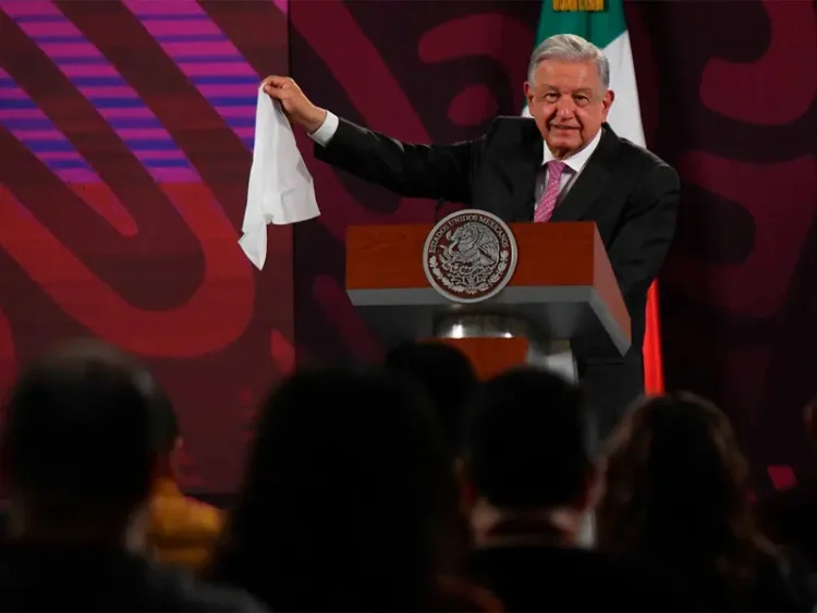 López Obrador Garantiza Suministro Eléctrico para Elecciones sin Apagones