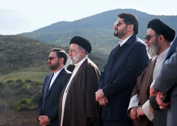 Helicóptero del Presidente de Irán Sufre Aterrizaje Forzoso y Está Ilocalizable