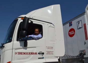 Continúa transporte de carga con necesidad de operadores
