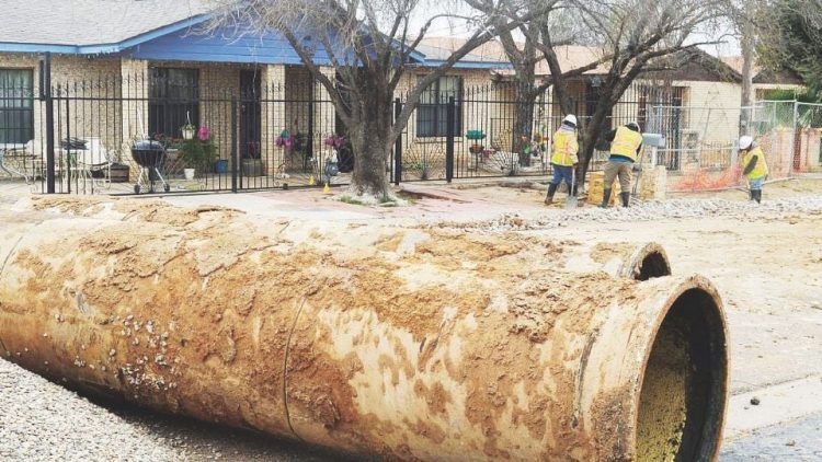 CIUDAD DE LAREDO Inicia trabajos de cambio de tubería