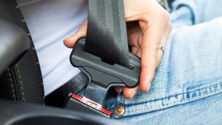 Cinturón de seguridad le salvó su vida