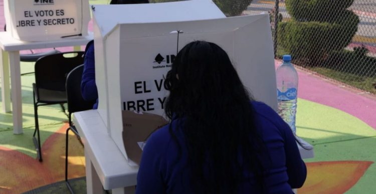 Votarán miles residentes de Laredo el 2 de junio