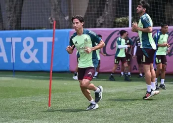 Diego Lainez se Baja del Tri; Jordi Cortizo es Convocado