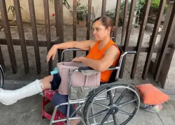 Tragedia en evento de Máynez: Se vino un ventarrón, un aire bien fuerte y tumbó la estructura.