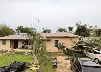 Tornados en Estados Unidos Dejan al Menos 15 Fallecidos; Prevén que Aumenten los Decesos
