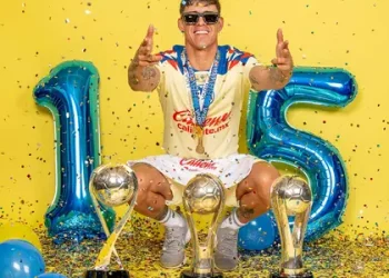 ‘Chicote’ Calderón se Burla de Chivas en Pleno Festejo del Bicampeonato