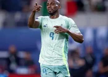 Julián Quiñones no perdería su lugar en Tri por irse a Arabia Saudita