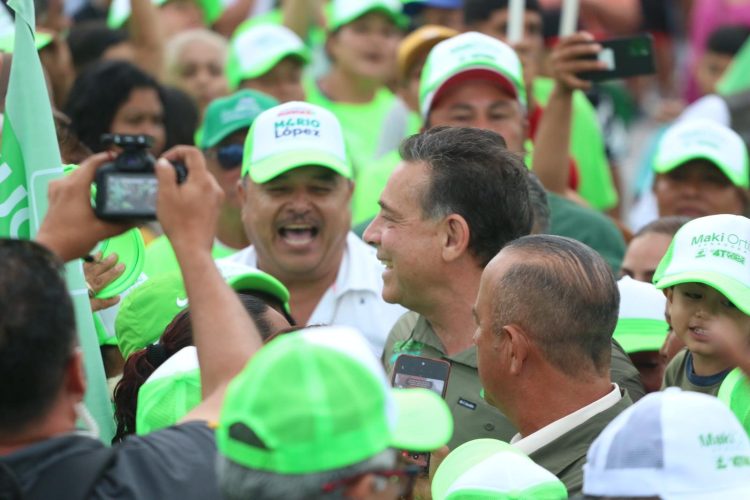 Apoyo masivo en Matamoros para Geño