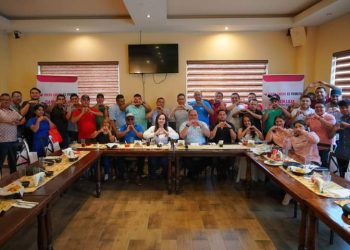 CANDIDATA CARMEN LILIA Impulsará desarrollo de niños y adolescentes a través del deporte