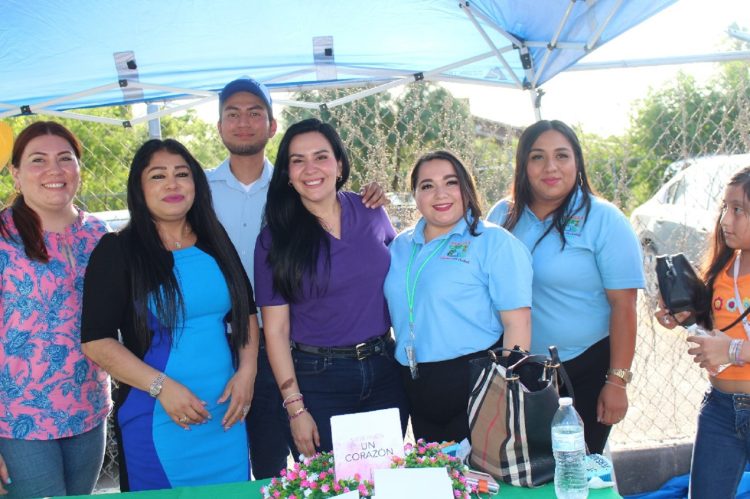 Yahleel Abdala Dignificará puestos de los comerciantes de las pulguitas