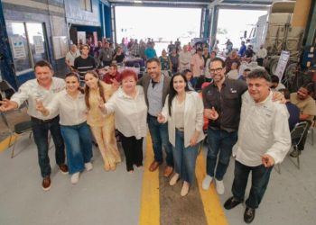Canales aboga por créditos y trato fiscal para el transporte de carga