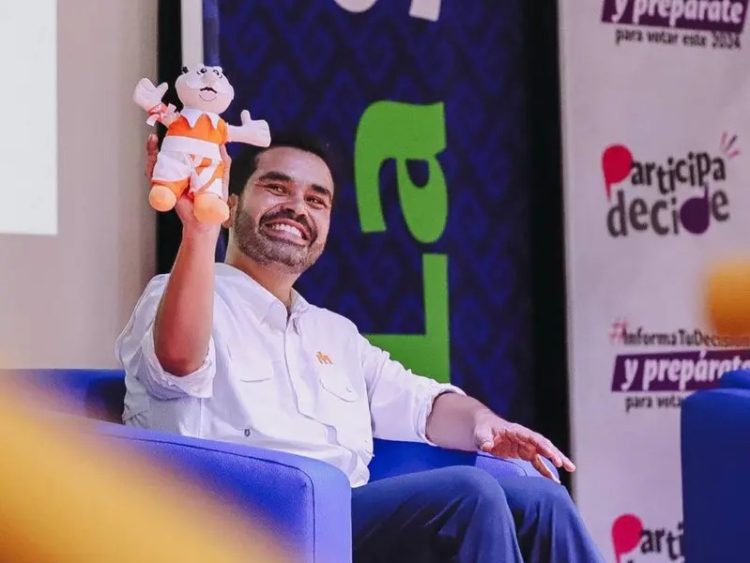 Álvarez Máynez preparado para el tercer debate