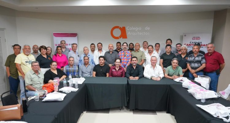 CARMEN LILIA CANTUROSAS VILLARREAL Profesionales inmobiliarios acuerdan mantener dinamismo de Nuevo Laredo