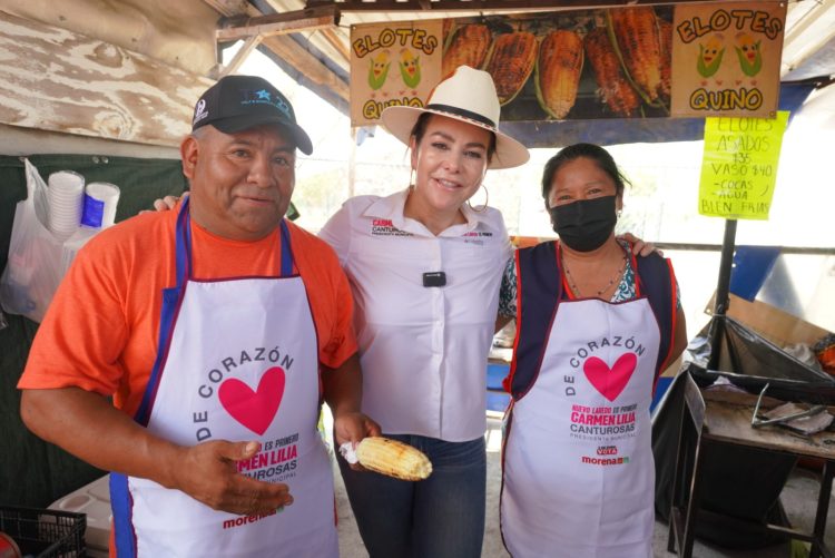 Carmen Lilia recorre Pulga de los Rieles
