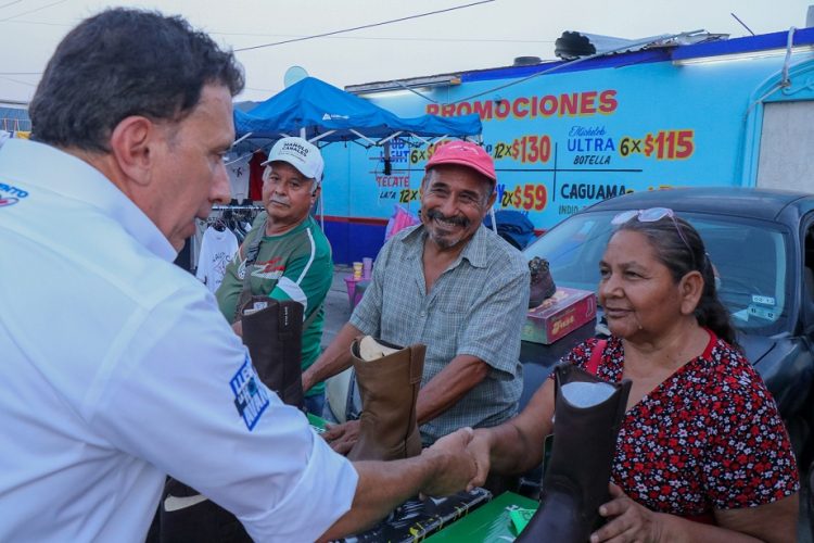 Comerciantes de Villas de San Miguel respaldan a Canales