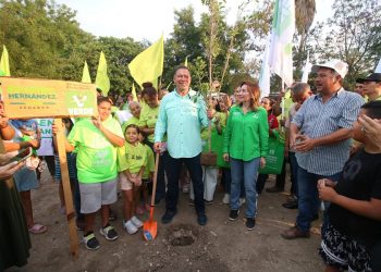 Victorenses apoyan a Geño y Maki para el Senado