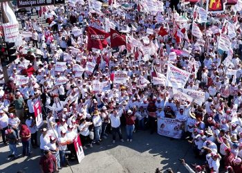 Respaldan miles de ciudadanos a Carmen Lilia en Mega Pegoteo