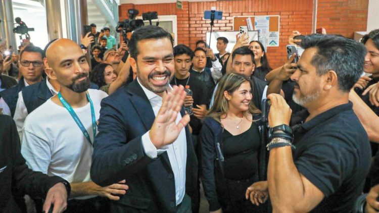 Máynez firme en su participación democrática