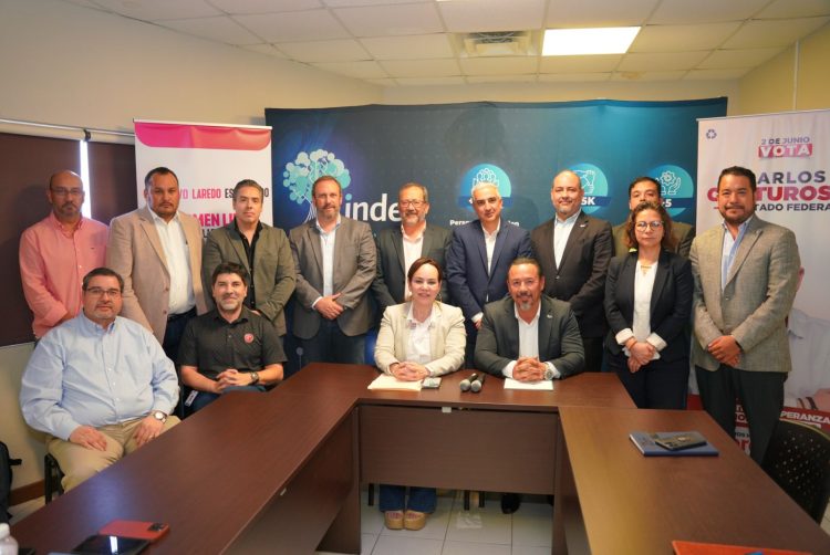 CARMEN LILIA CANTUROSAS  Fortalecerá acciones para impulsar industria