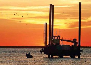 Petroleras Reducen Presencia en México por Falta de Oportunidades