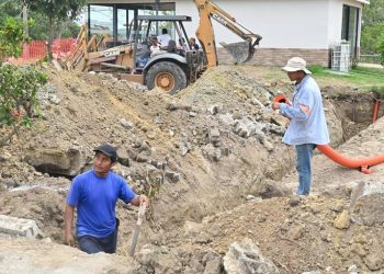 Recortan horario a trabajadores de la construcción por calorón