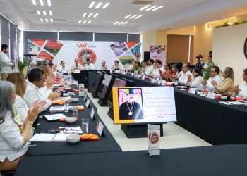 Rector de la UAT preside en la UAM Mante la reunión del Colegio de Directores