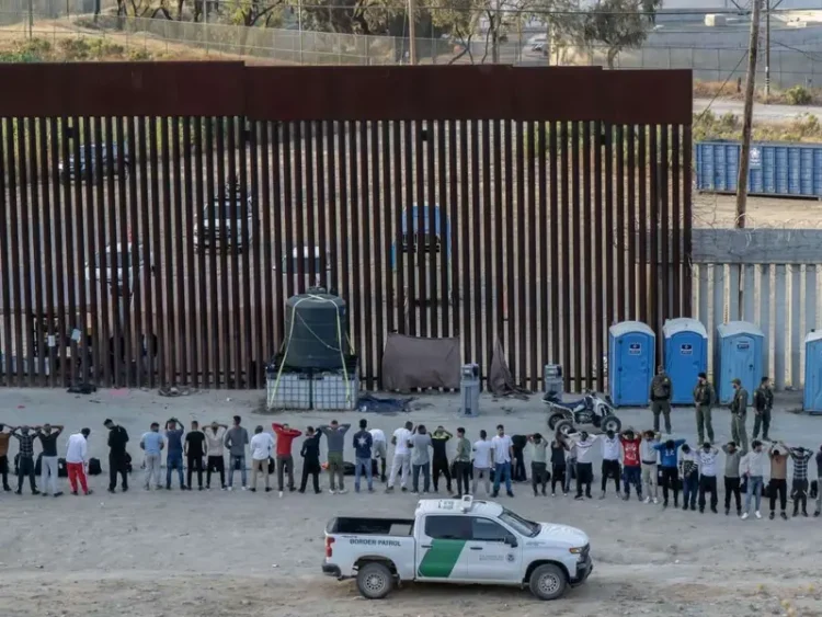 Aumentan cruces ilegales en Tijuana tras anuncio de EU