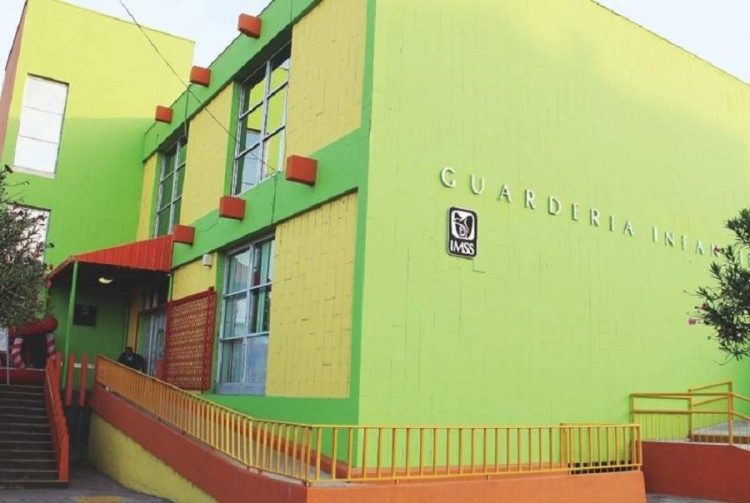 GUARDERIAS DEL IMSS Cuenta con espacios para recibir a menores