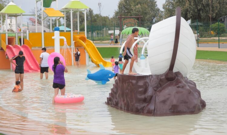 Invita gobierno municipal a divertirse en albercas públicas