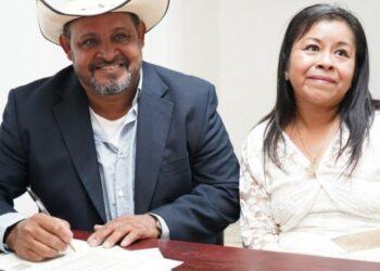 Fortalece DIF unión familiar con la campaña de matrimonios colectivos