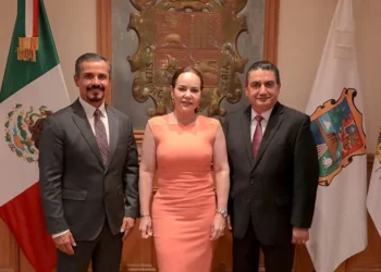 CON ENROQUES EN SECRETARÍAS CARMEN LILIA CANTUROSAS Fortalecerá cierre de administración