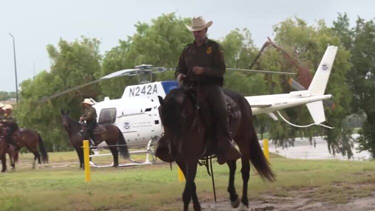 BUSCA CBP CONCIENTIZAR Demuestran los peligros de cruce ilegal de migrantes