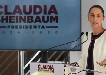 Sheinbaum enviará a Segob iniciativa para beca universal a estudiantes y mujeres de 60 a 64 años