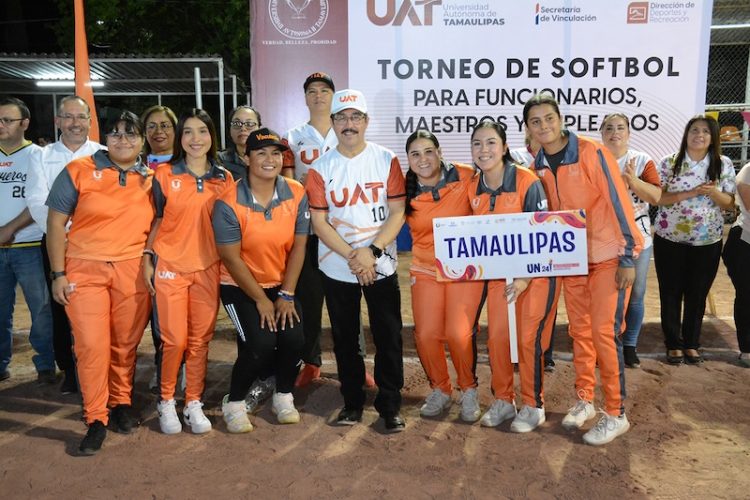 Inaugura Rector Torneo de softbol de la UAT