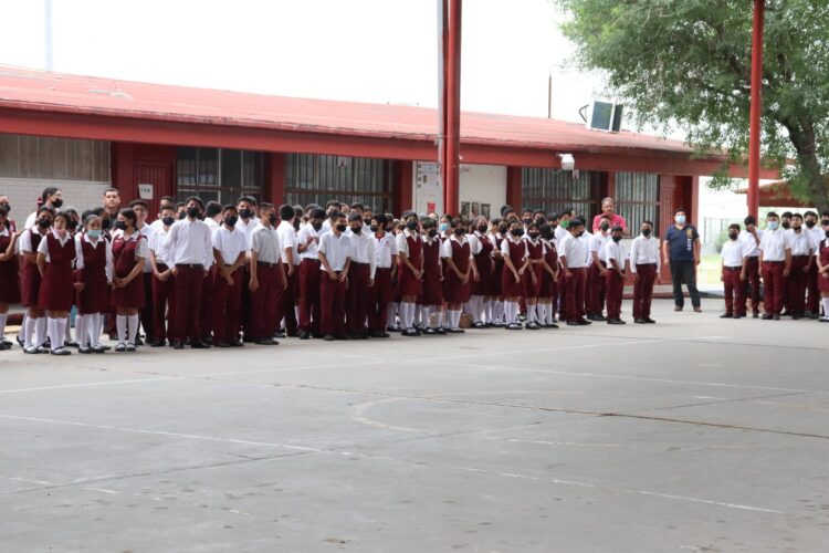 POR SECUELAS DE PANDEMIA Egresarán menos alumnos de esta generación de preparatorias