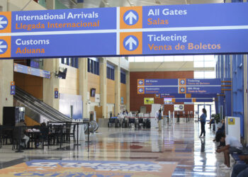 Aeropuerto de Laredo premia a su personal con vacaciones