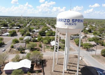 CRISIS DEL AGUA Analiza Laredo extraer agua del Carrizo Spring