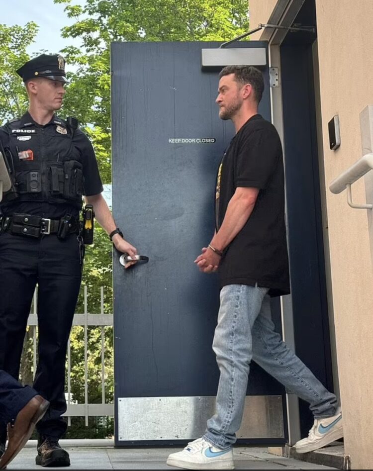 Justin Timberlake arrestado por conducir en estado de ebriedad en los Hamptons