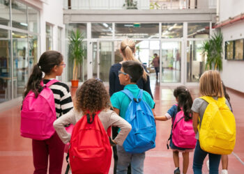 SIN VACUNAS NO HAY CLASES No aceptarán alumnos sin inmunizaciones