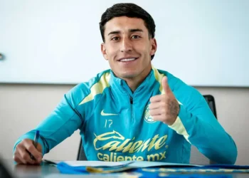 Alejandro Zendejas renueva con América y pone fin a rumores