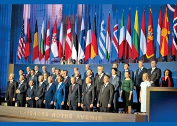 Ucrania recibe misiles y respaldo de la OTAN; se esperan 40 mil mde anuales