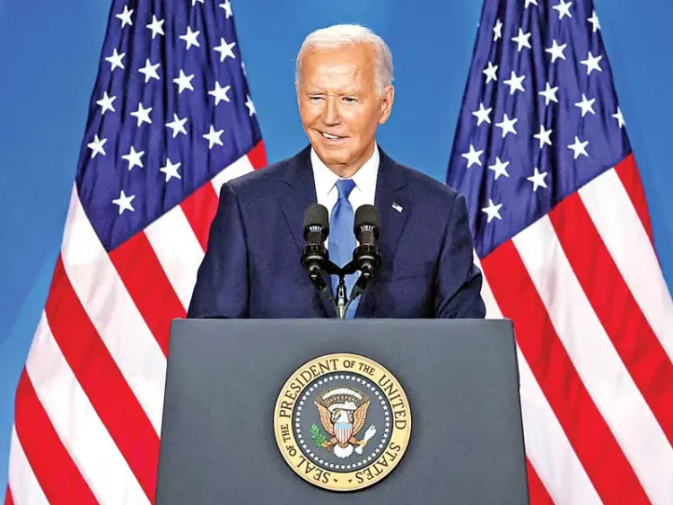 Joe Biden quería convencer, pero tuvo tres pifias; descarta renunciar a candidatura