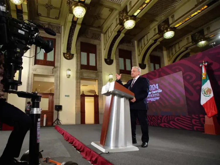 AMLO reconoce pendiente en extorsión pese a avances en otros delitos