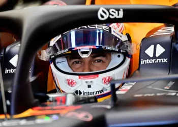 Red Bull admite diferencias en los autos; al de ‘Checo’ le falta…