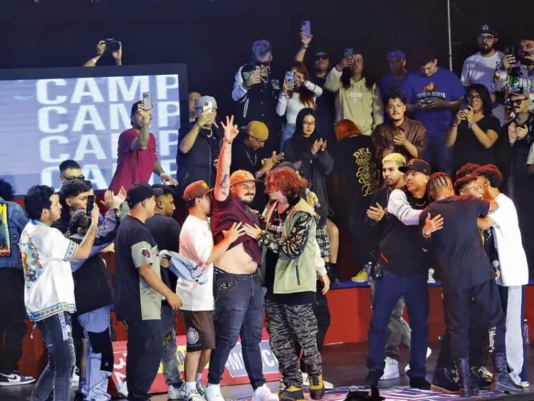 Rapder es tricampeón de la Red Bull Batalla de los Gallos