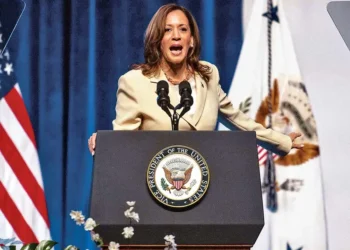 Kamala Harris gana ventaja ante Trump; suma 120 mdd en donaciones