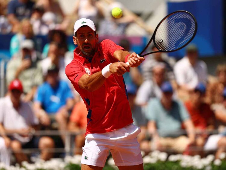 Novak Djokovic doblega a Rafael Nadal en los Juegos de París