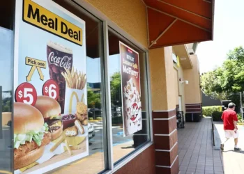 Caen Ventas de McDonald’s por Crisis Económica
